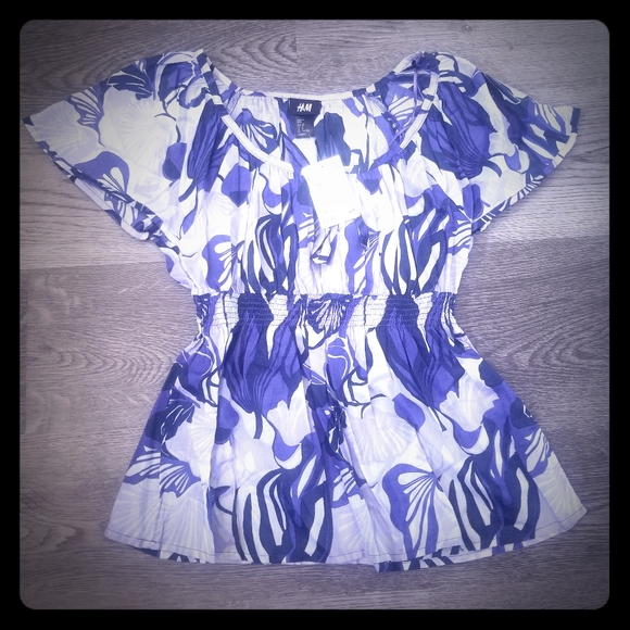 H&M Floral Top - Picture 1 of 2